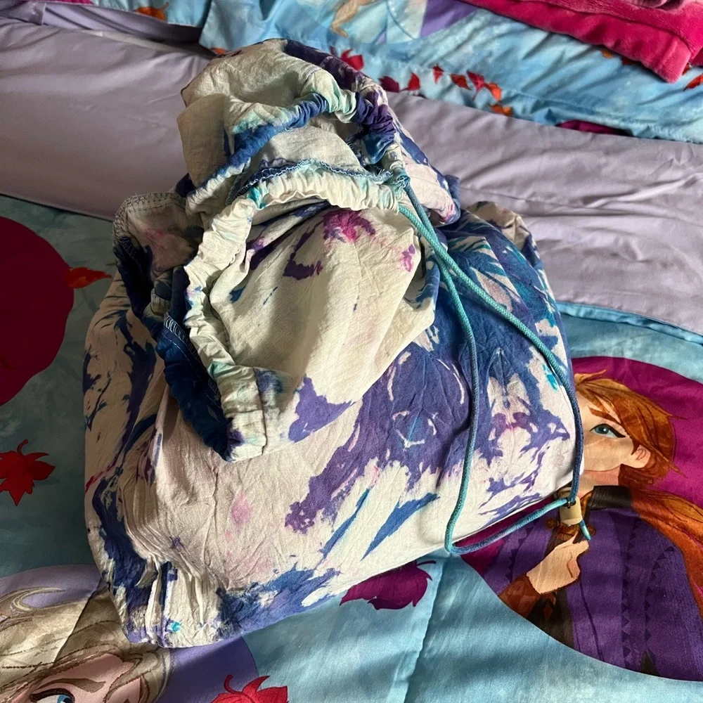 TYE DYE LAUNDRY BAG